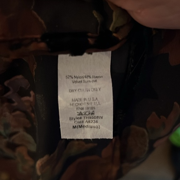 A. Muse Sheer Floral Kimono - Picture 9 of 9